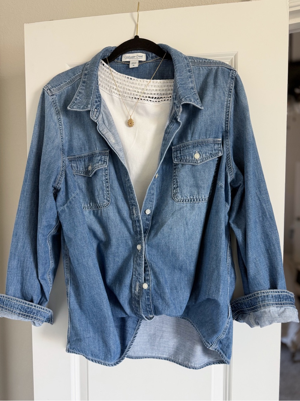 Women's Coldwater Creek Denim Button-Up Shirt